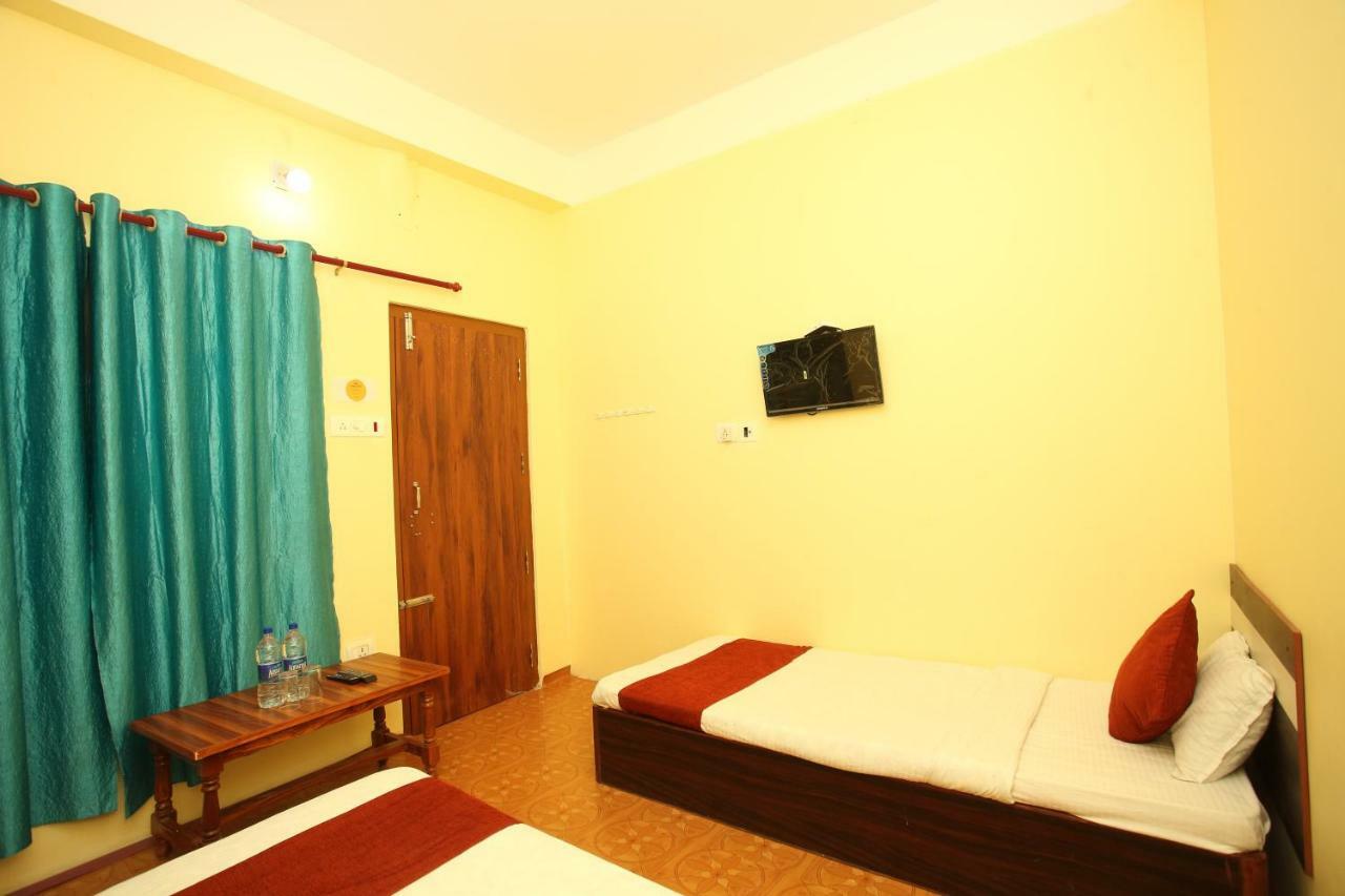 Spot On 503 Lisno Restaurant And Lodge Lumbini Ngoại thất bức ảnh